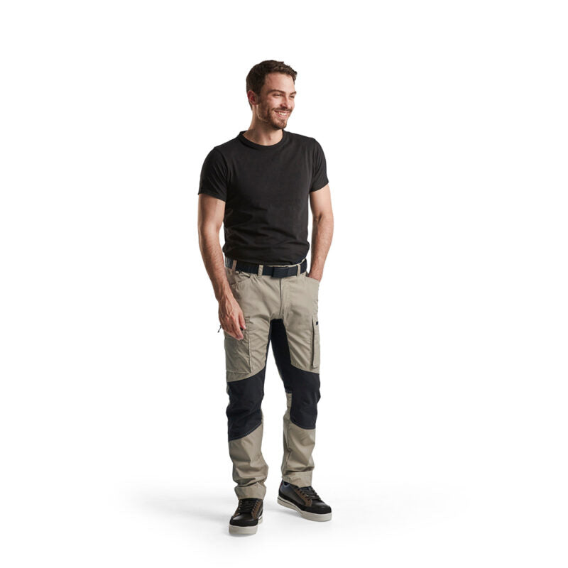 Blaklader Service Werkbroek Stretch 1459 1845 Light + GRATIS Strandhanddoek